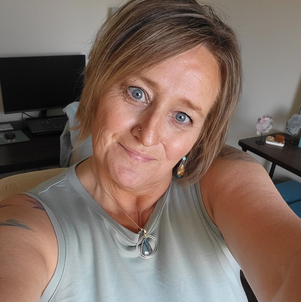 Meet your Posher, Jacqueline